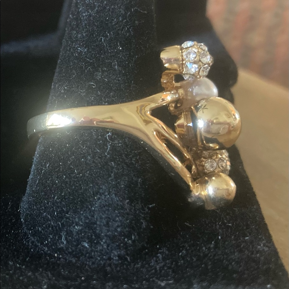 Fun Ring !! - Picture 2 of 3